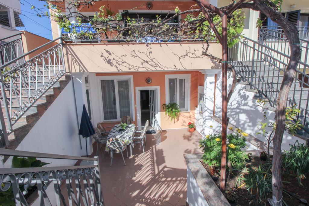 Apartments Sonja Rovinj Exterior photo