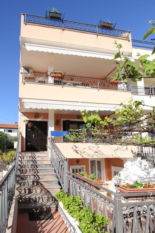 Apartments Sonja Rovinj Exterior photo