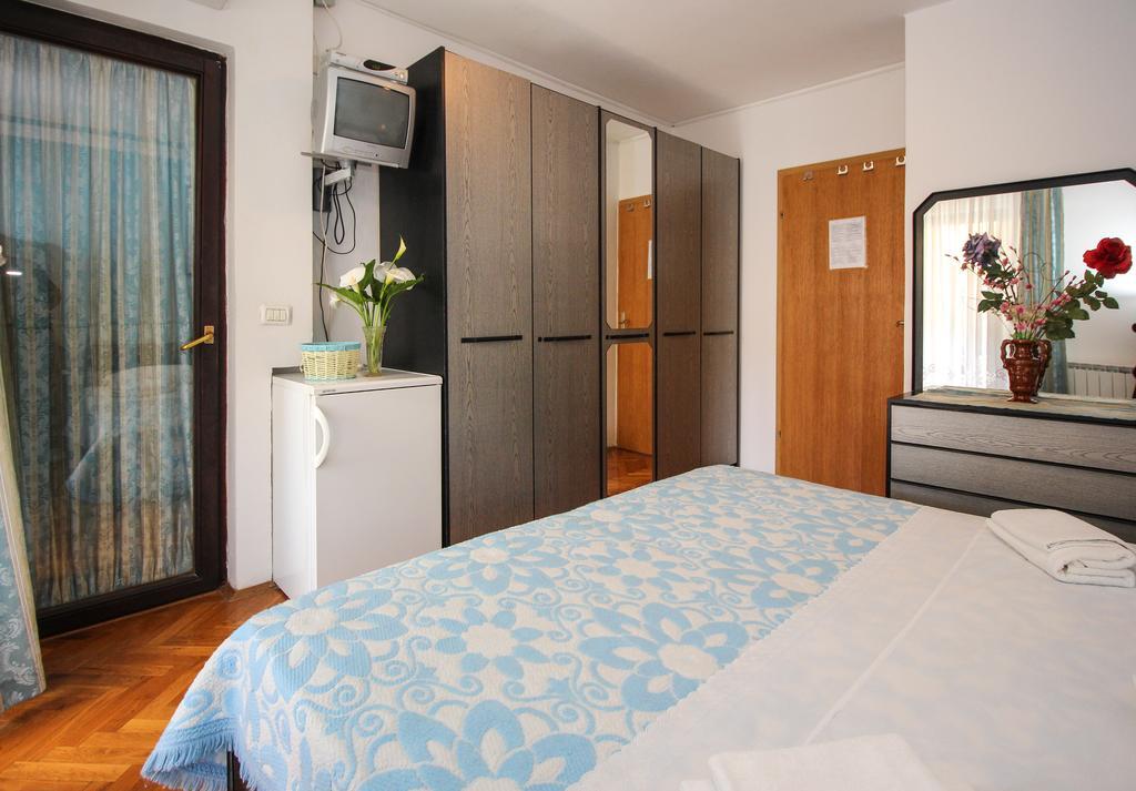 Apartments Sonja Rovinj Exterior photo