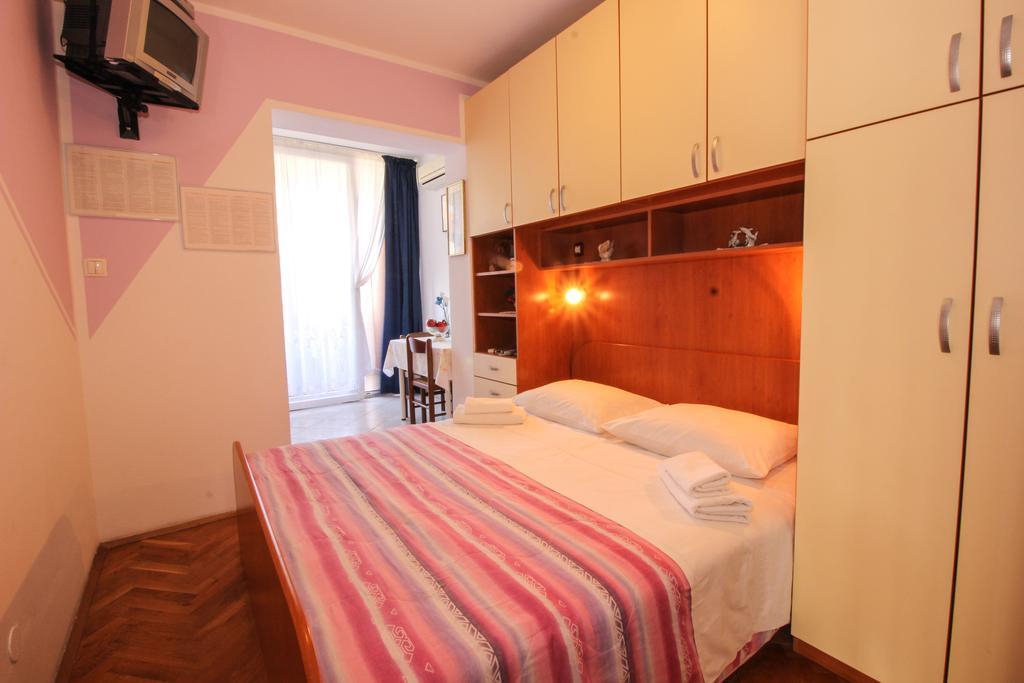 Apartments Sonja Rovinj Exterior photo